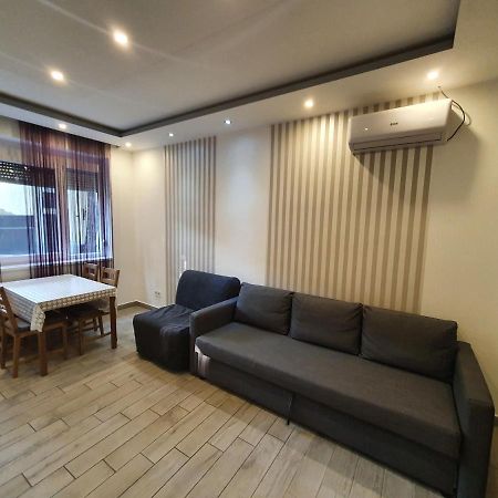 Апартаменты Viola Apartman With Infra Sauna Сегед Экстерьер фото
