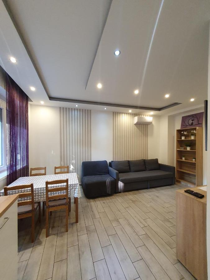 Апартаменты Viola Apartman With Infra Sauna Сегед Экстерьер фото
